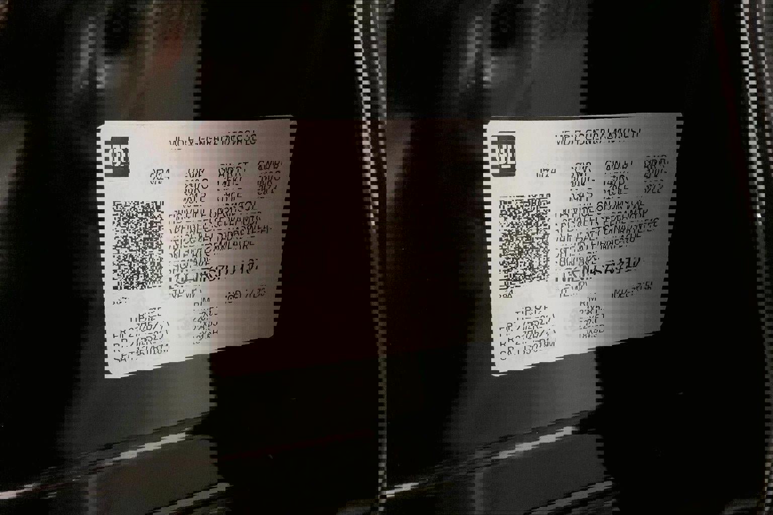 Used 2024 GMC Acadia Denali w/ Super Cruise Package image 33