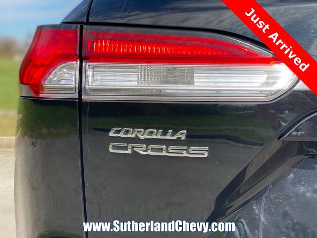 Used 2022 Toyota Corolla Cross LE image 12
