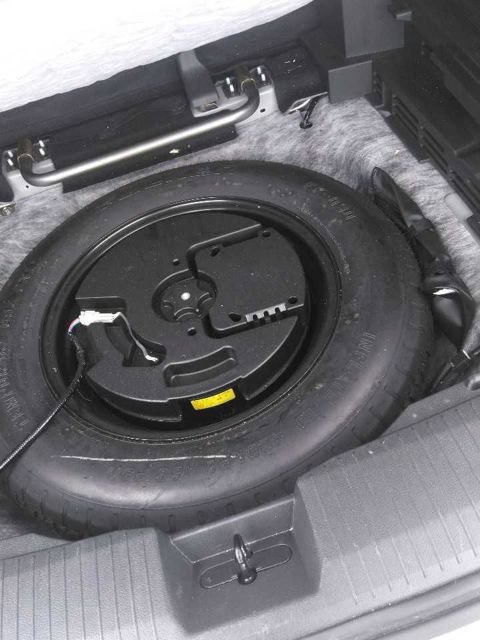 Used 2024 Nissan Rogue SV AWD/4WD image 4