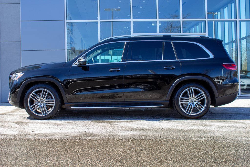 Used 2024 Mercedes-Benz GLS 450 4MATIC image 7