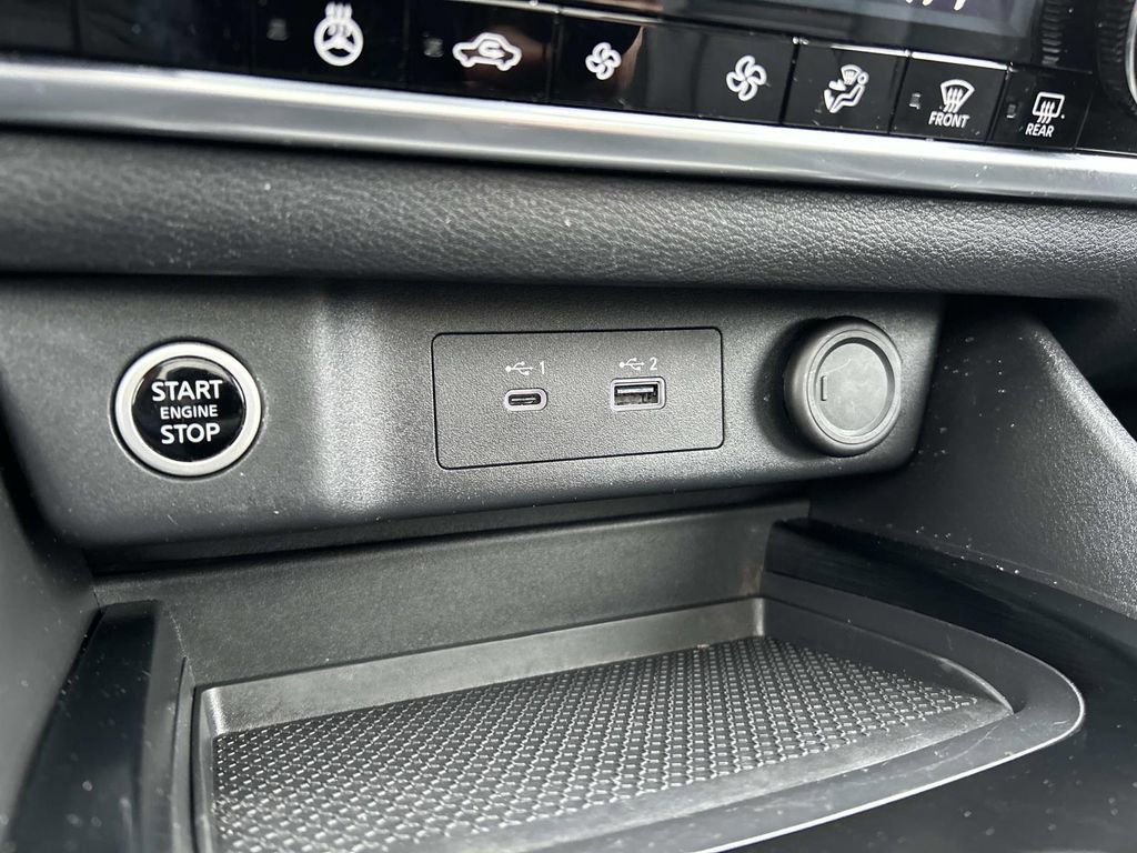 Certified 2023 Nissan Rogue SV w/ SV Premium B Package AWD/4WD image 33