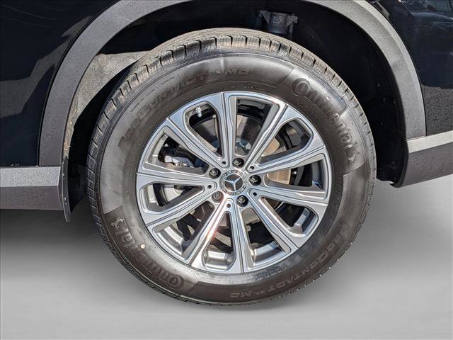 Used 2026 Mercedes-Benz GLC 300 4MATIC image 23