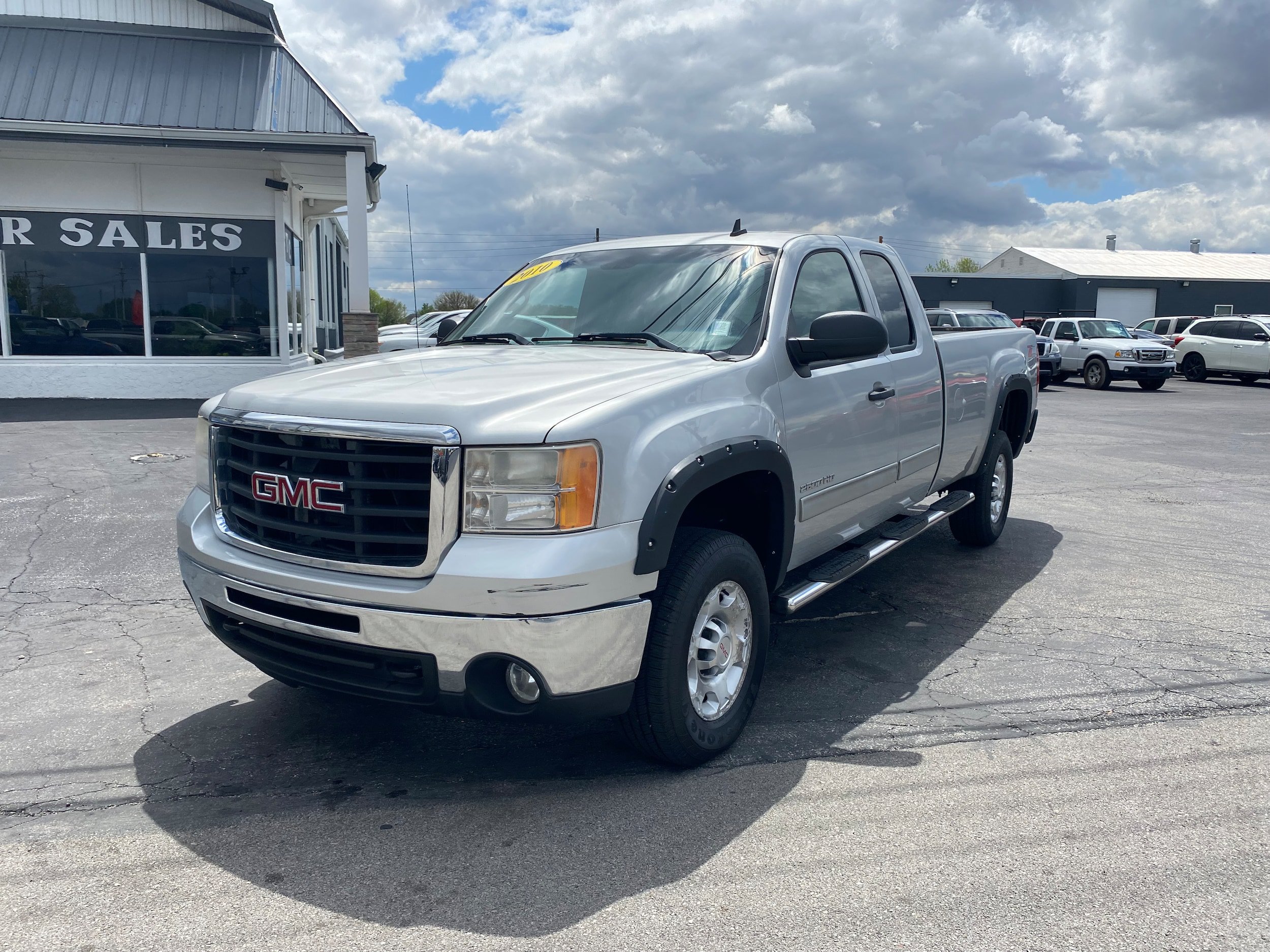 Used 2010 GMC Sierra 2500 SLE w/ SLE Preferred Package