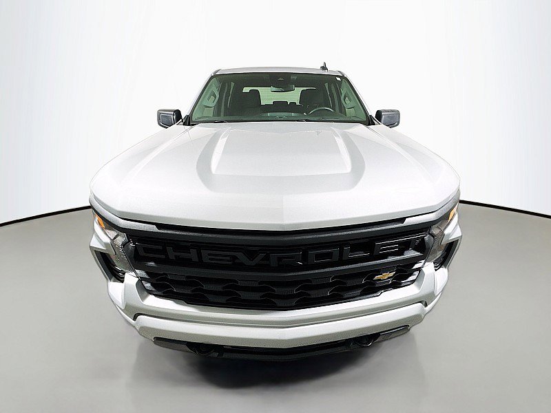 Used 2022 Chevrolet Silverado 1500 Custom image 2