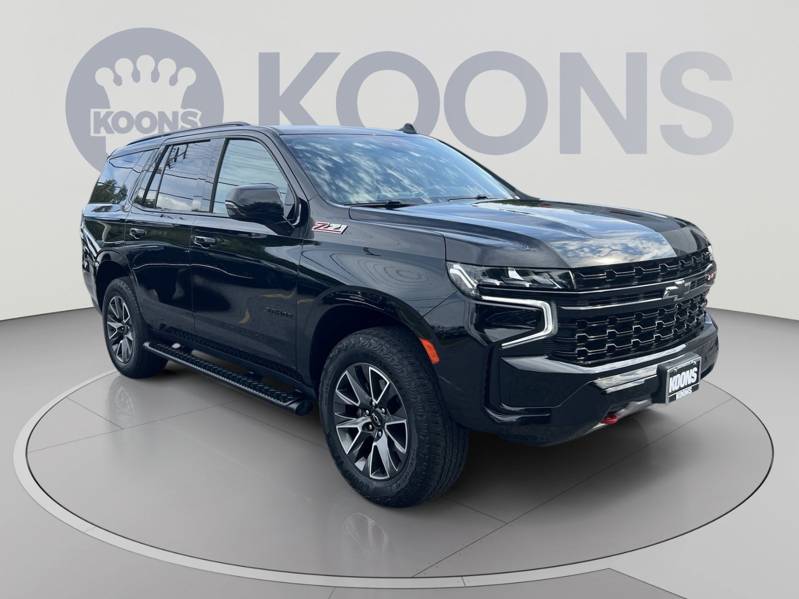 Used 2023 Chevrolet Tahoe Z71 w/ Luxury Package AWD/4WD image 10