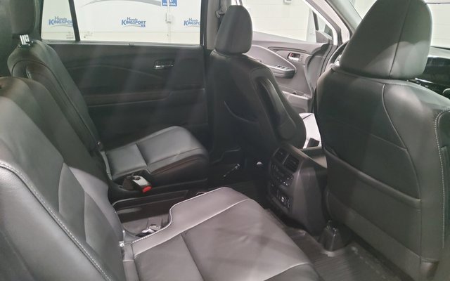 Used 2021 Honda Pilot Touring image 18