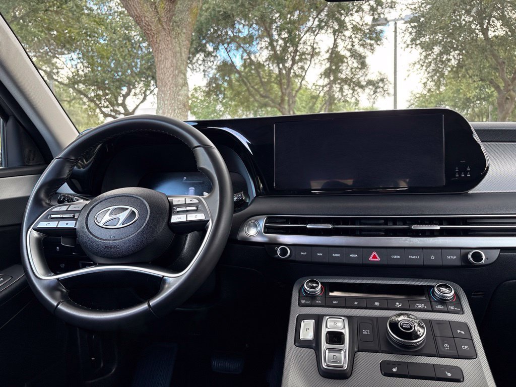 Used 2025 Hyundai Palisade SEL FWD image 24