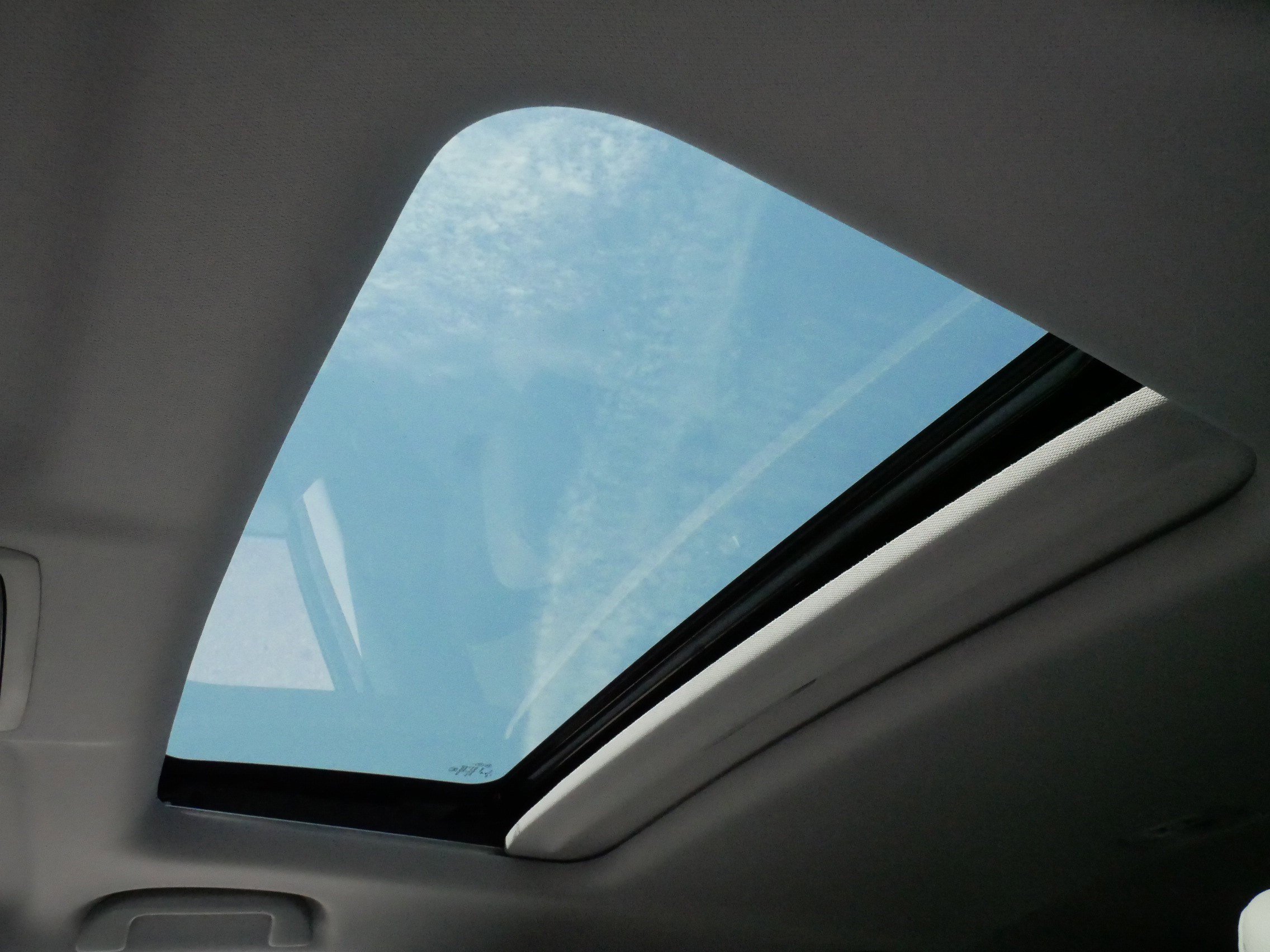 Used 2018 Honda CR-V Touring image 31