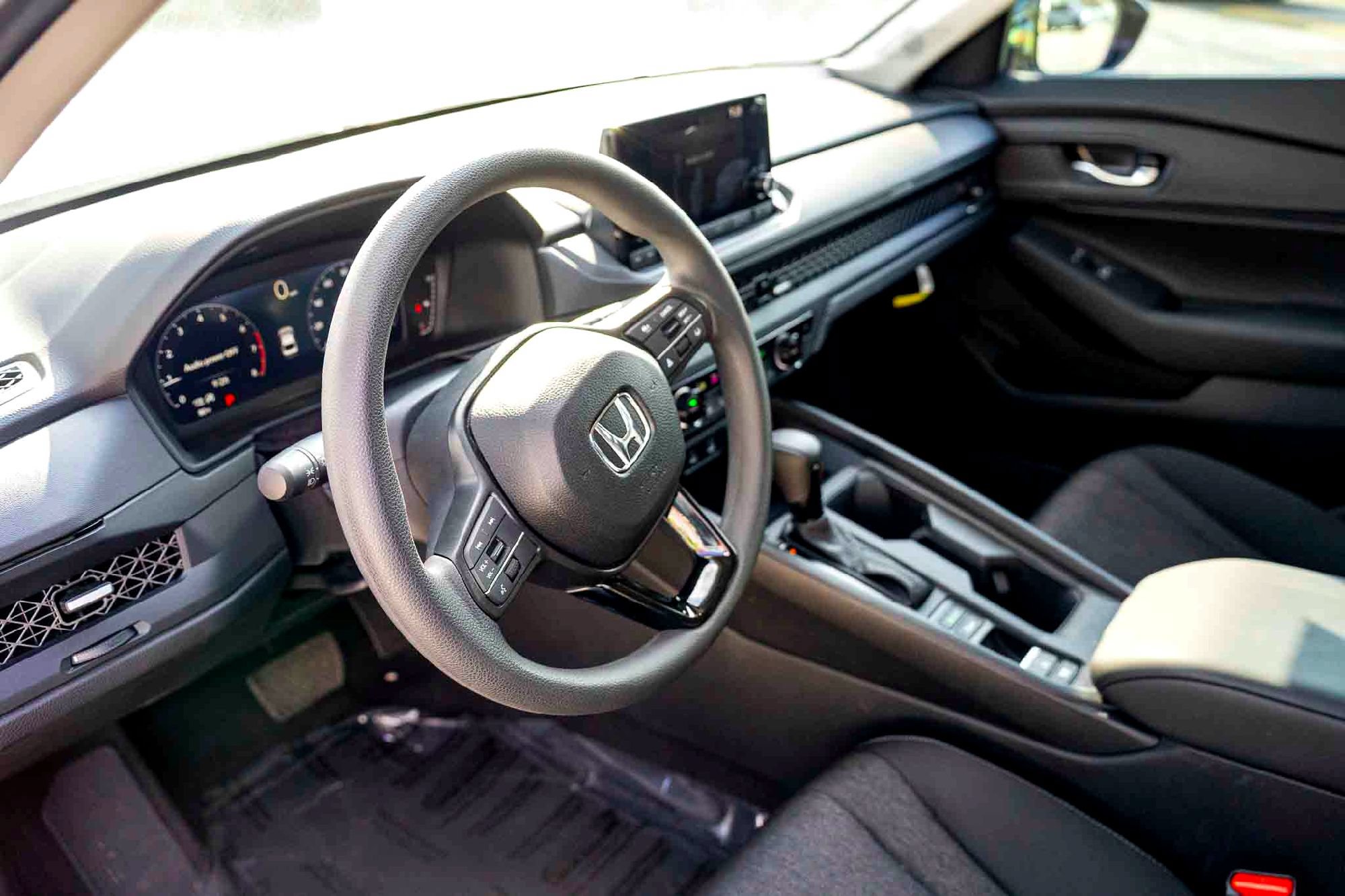 Certified 2025 Honda Accord SE image 11