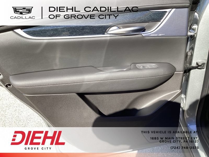 New 2025 Cadillac XT5 Premium Luxury FWD image 11