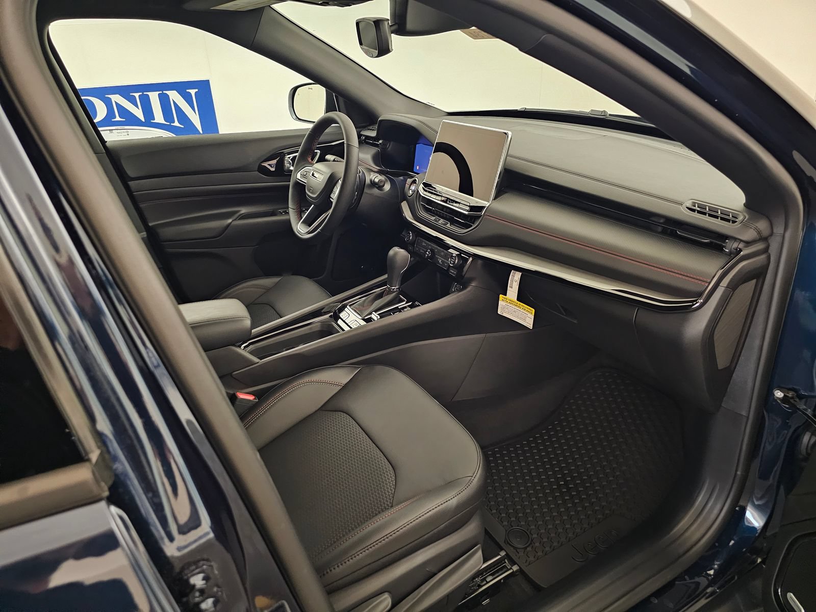 New 2026 Jeep Compass Trailhawk AWD/4WD image 29