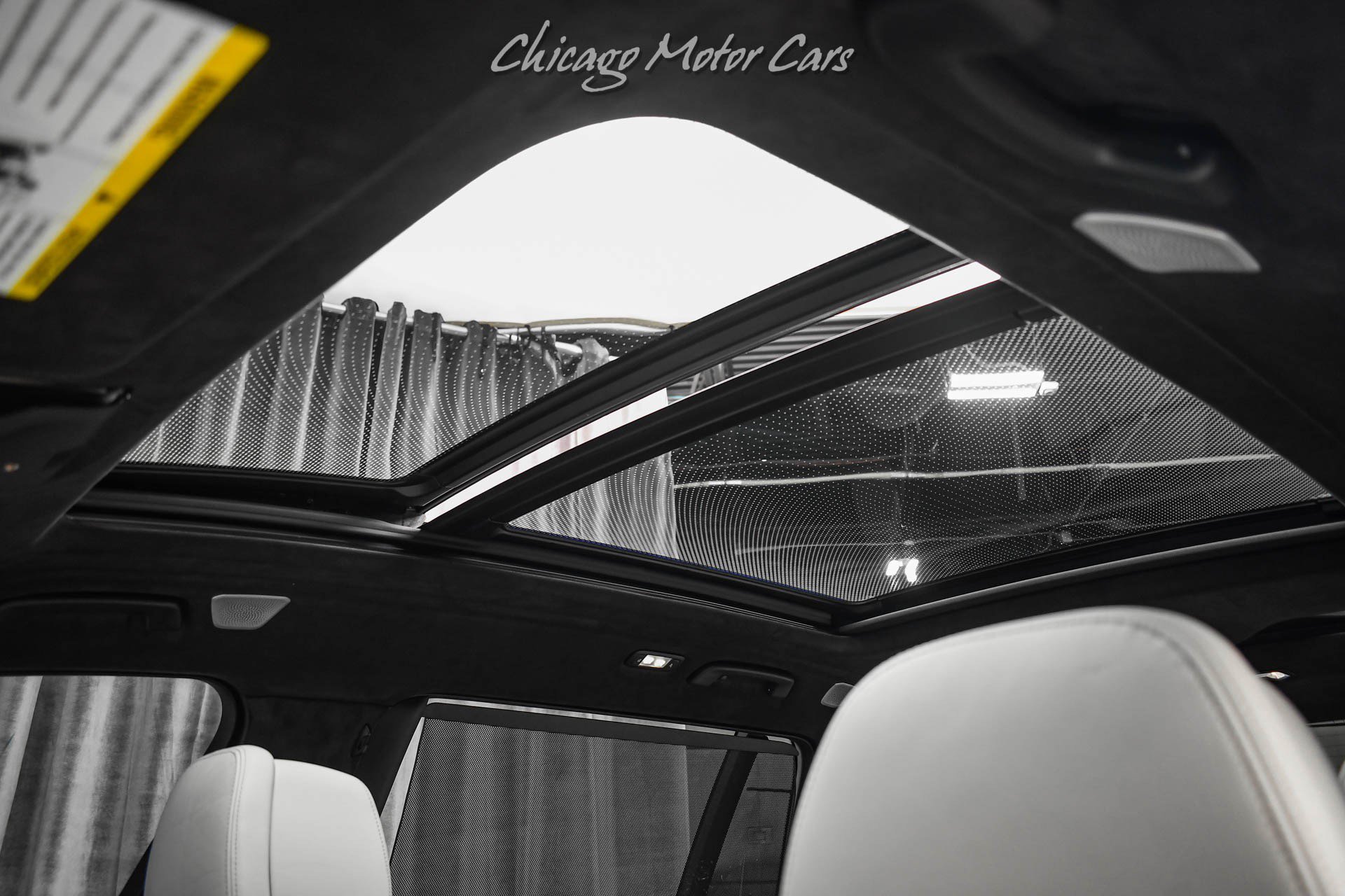 Used 2024 BMW ALPINA XB7 AWD/4WD image 25