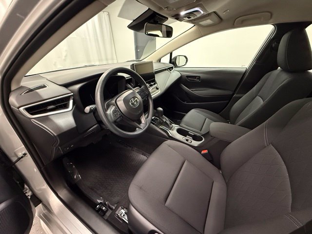 Used 2026 Toyota Corolla LE FWD image 12