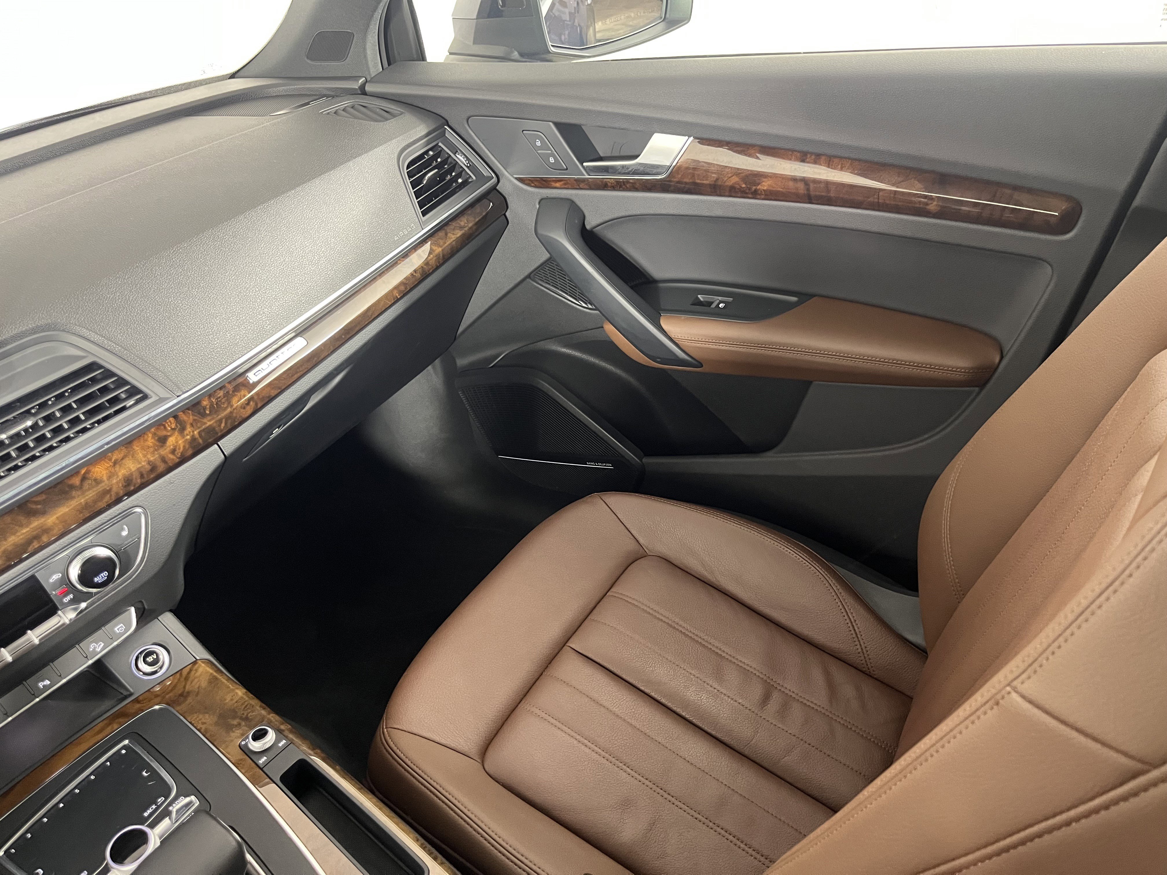 Used 2018 Audi Q5 Prestige w/ Prestige Package image 11