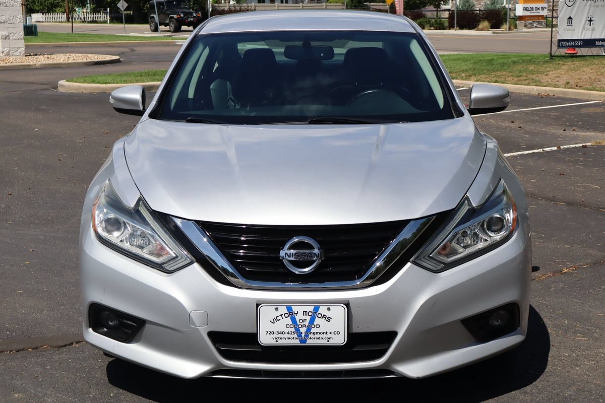 Used 2018 Nissan Altima 2.5 SL FWD image 12