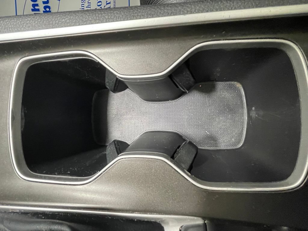 Used 2019 Honda Accord EX image 18