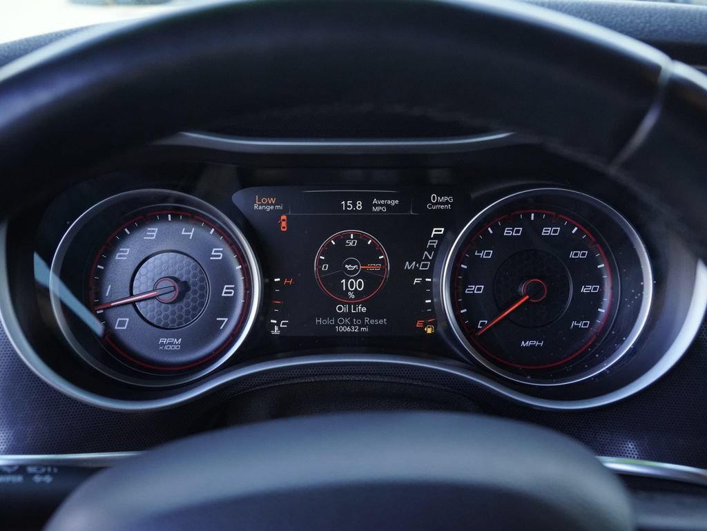 Used 2016 Dodge Charger SXT RWD image 14