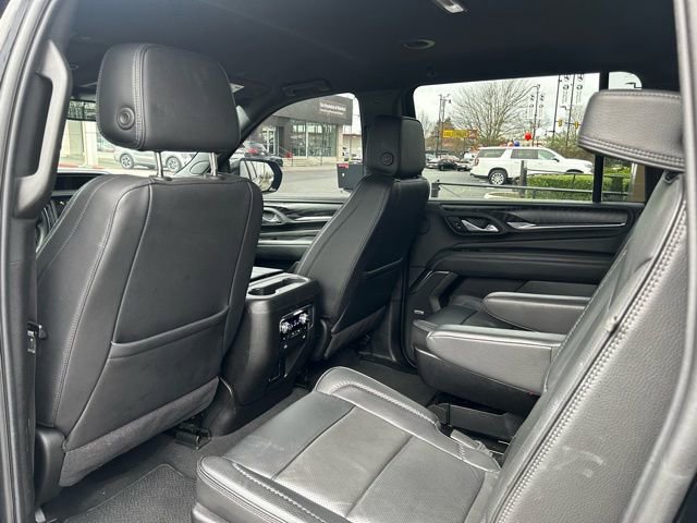 Used 2024 GMC Yukon XL Denali image 7