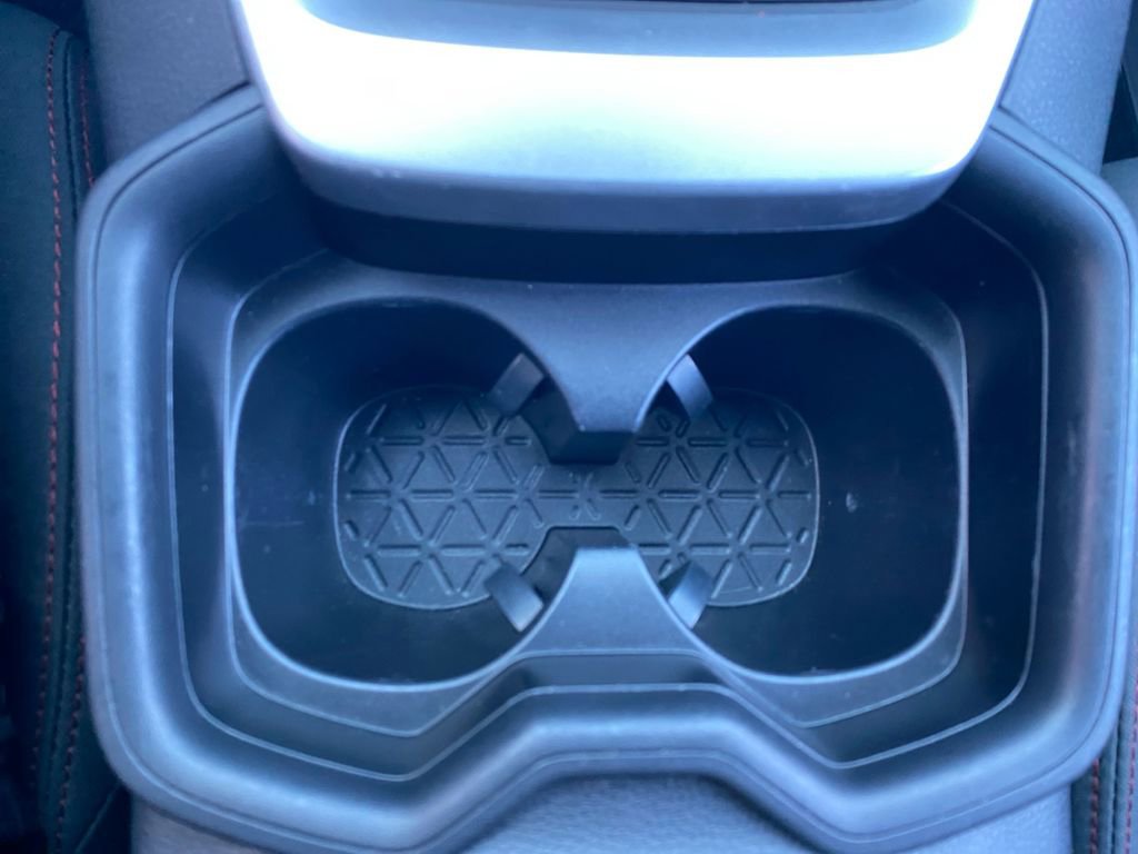 Used 2021 Toyota RAV4 SE w/ Weather & Moonroof Package image 25