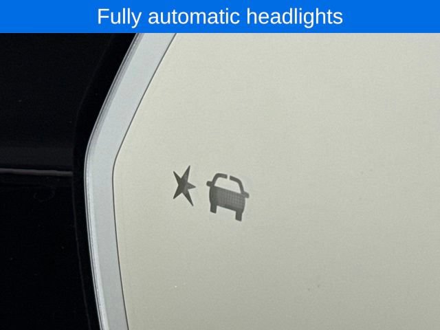 Used 2025 Cadillac XT5 Premium Luxury FWD image 26