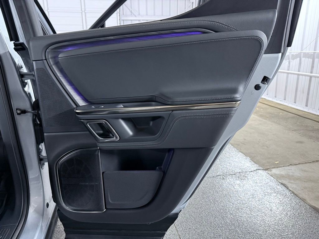 Used 2022 Rivian R1T Adventure image 26