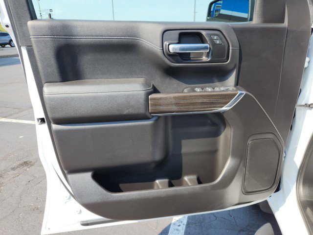 Used 2022 Chevrolet Silverado 1500 RST w/ Redline Edition image 32