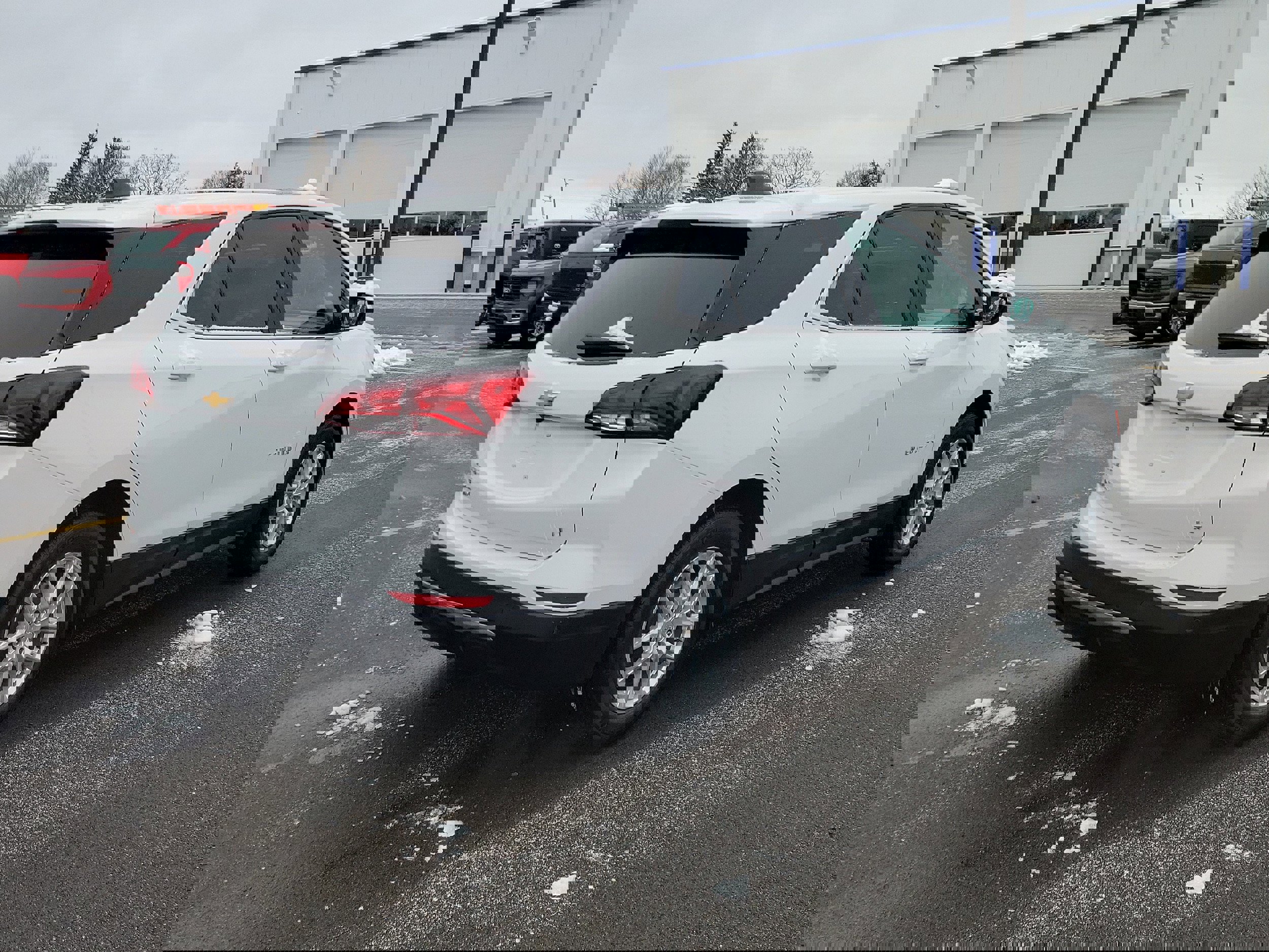 Used 2022 Chevrolet Equinox LT image 4