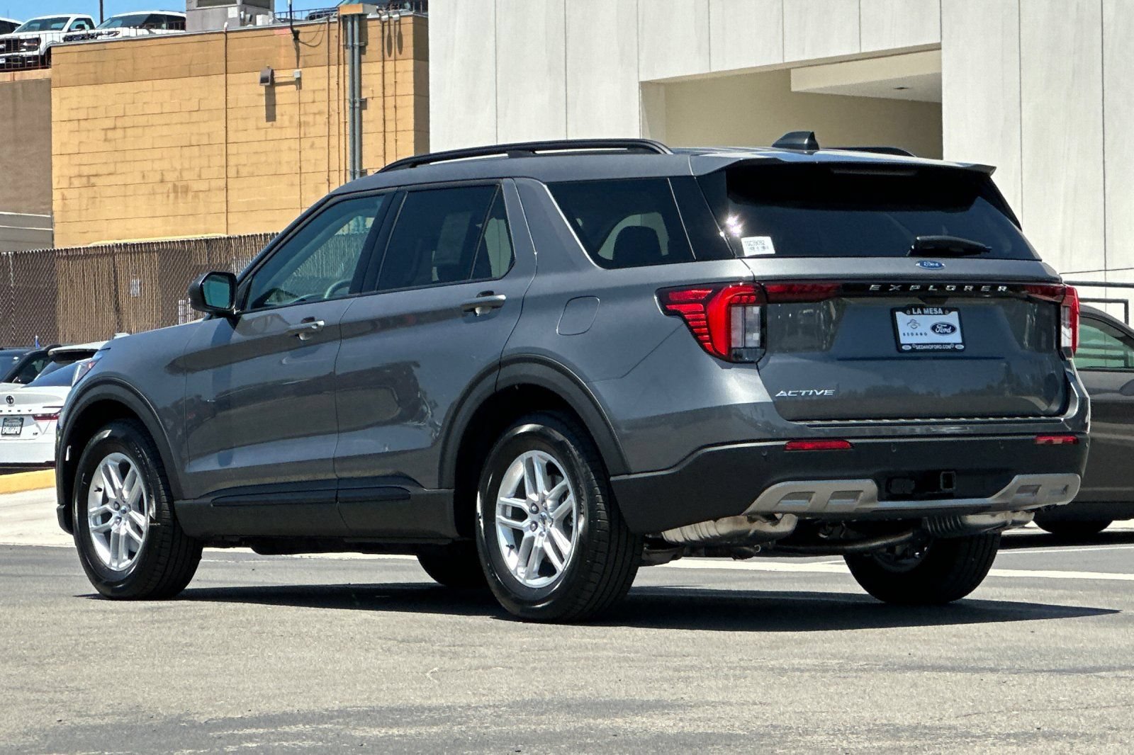 New 2026 Ford Explorer Active w/ Active Comfort Package RWD image 5