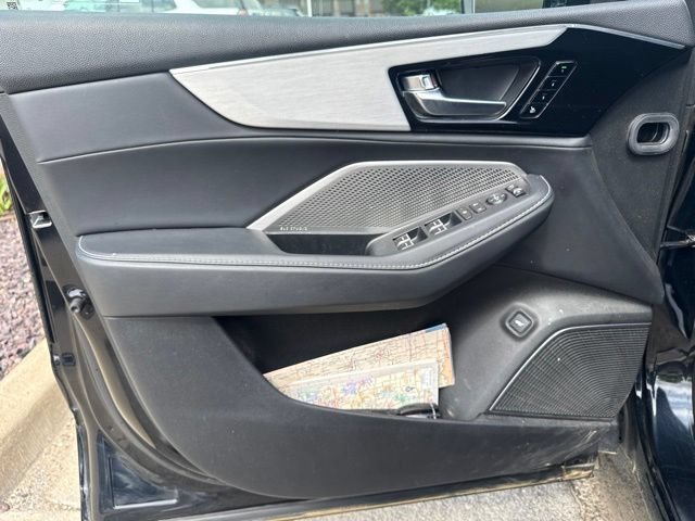 Used 2023 Acura MDX SH-AWD w/ Technology Package image 14