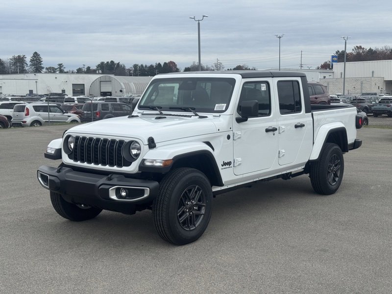 New 2026 Jeep Gladiator Sport image 7