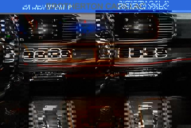 Used 2020 Mercedes-Benz GLS 450 4MATIC image 23