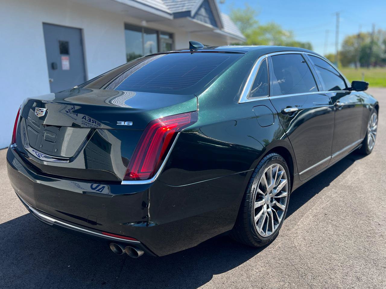 Used 2017 Cadillac CT6 Luxury w/ Active Chassis Package AWD/4WD image 8