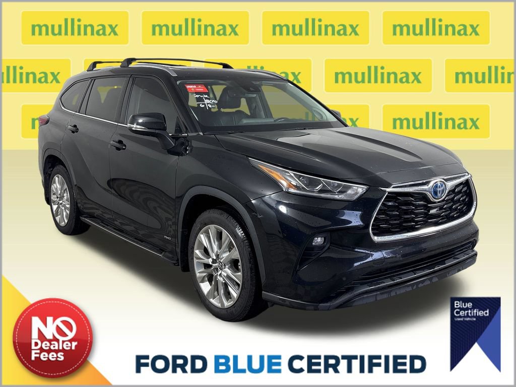 Used 2023 Toyota Highlander Limited AWD/4WD image 1