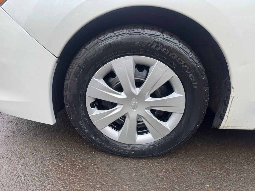 Used 2013 Subaru Impreza 2.0i image 17