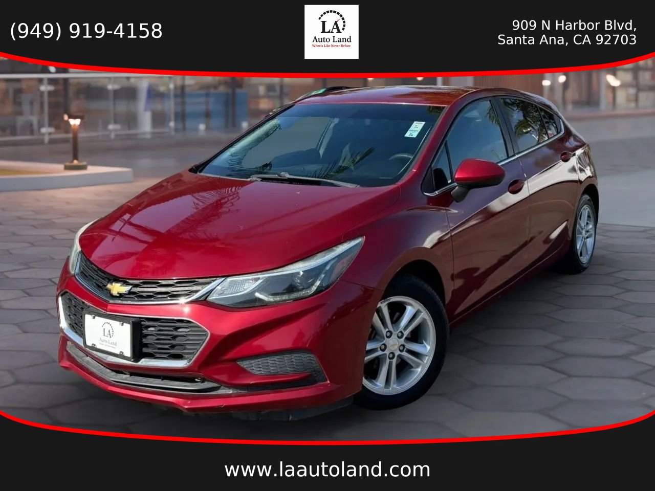 Used 2017 Chevrolet Cruze LT FWD image 1