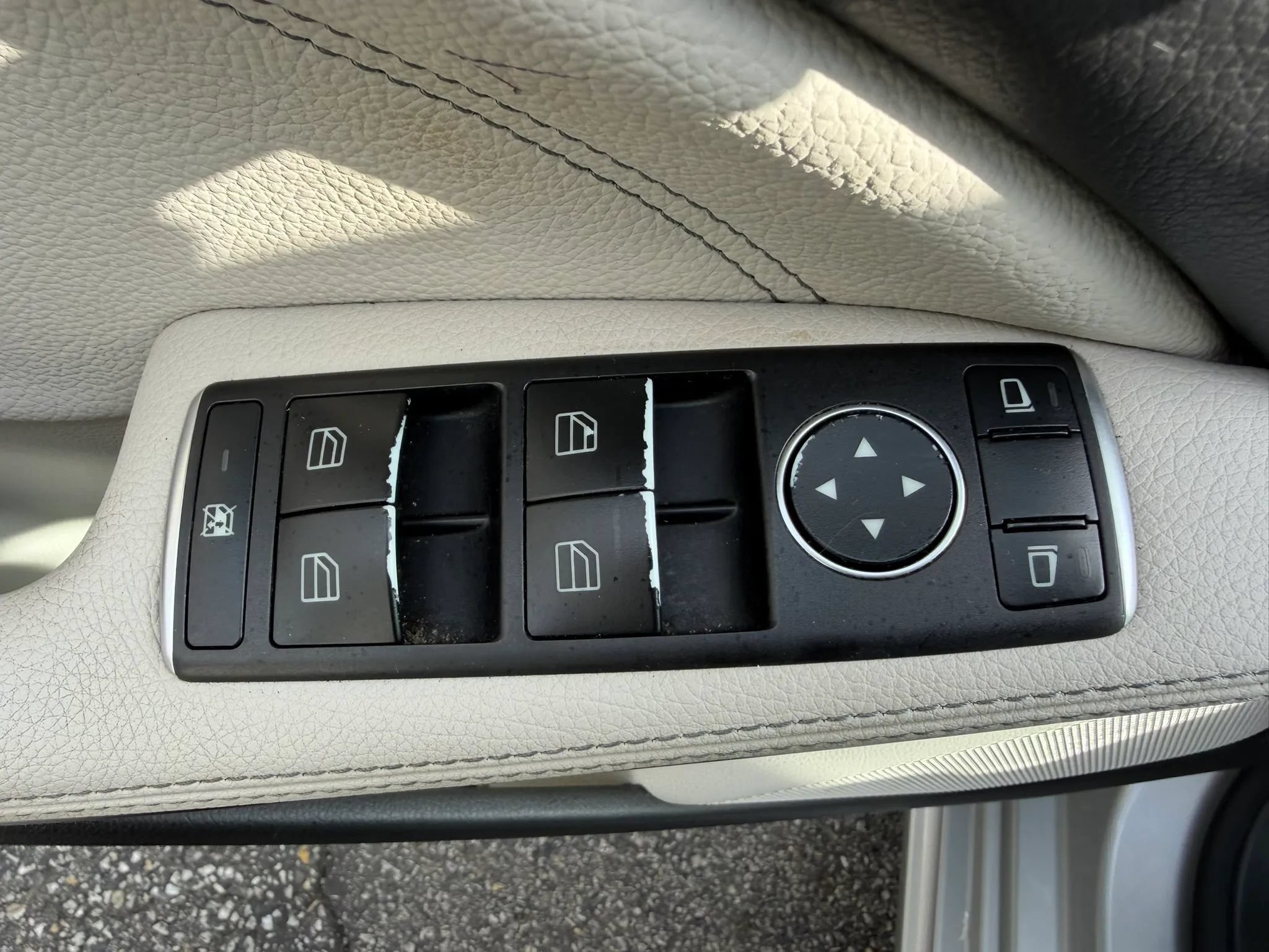 Used 2019 Mercedes-Benz CLA 250 4MATIC image 19