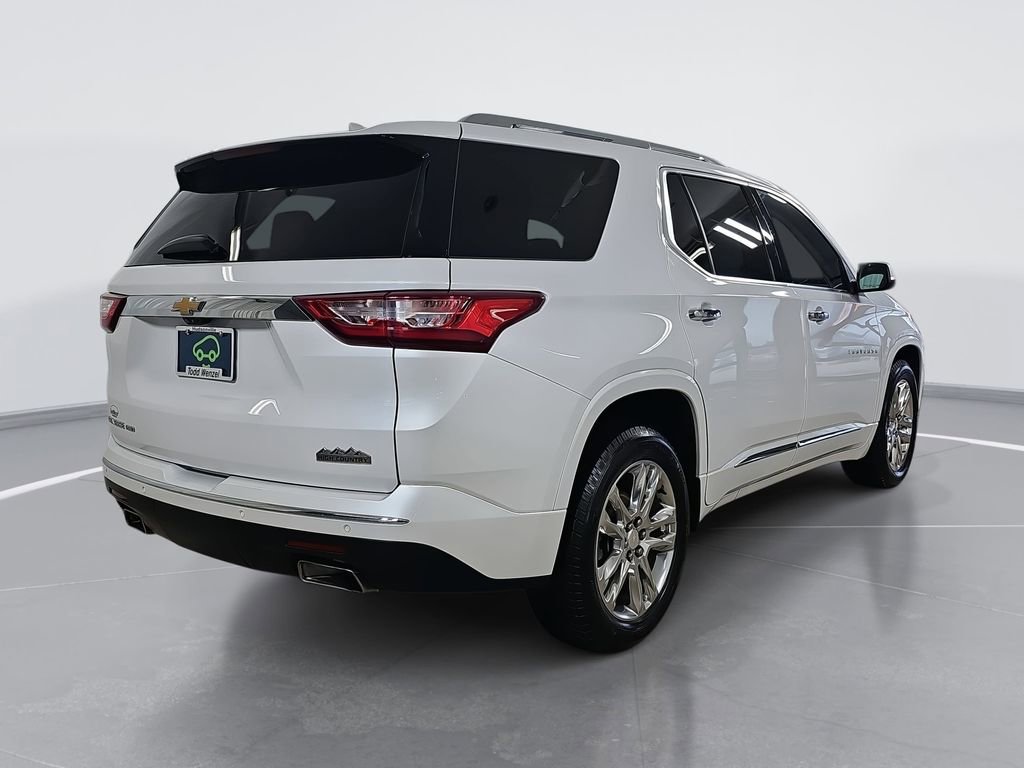 Certified 2021 Chevrolet Traverse High Country image 3