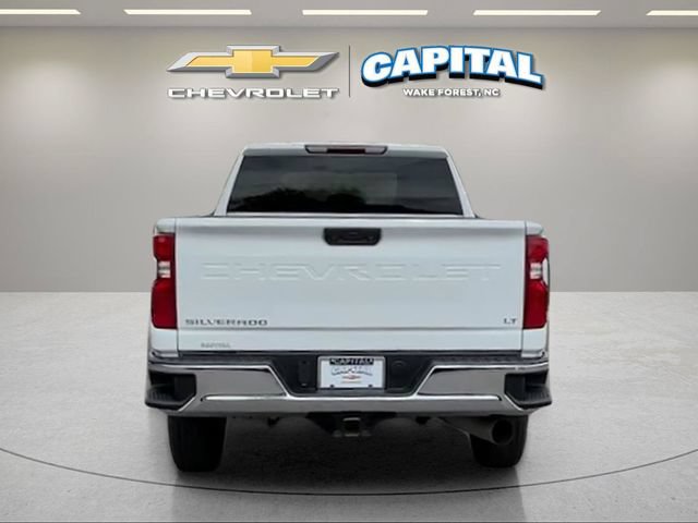 Used 2025 Chevrolet Silverado 2500 LT w/ Convenience Package AWD/4WD image 4