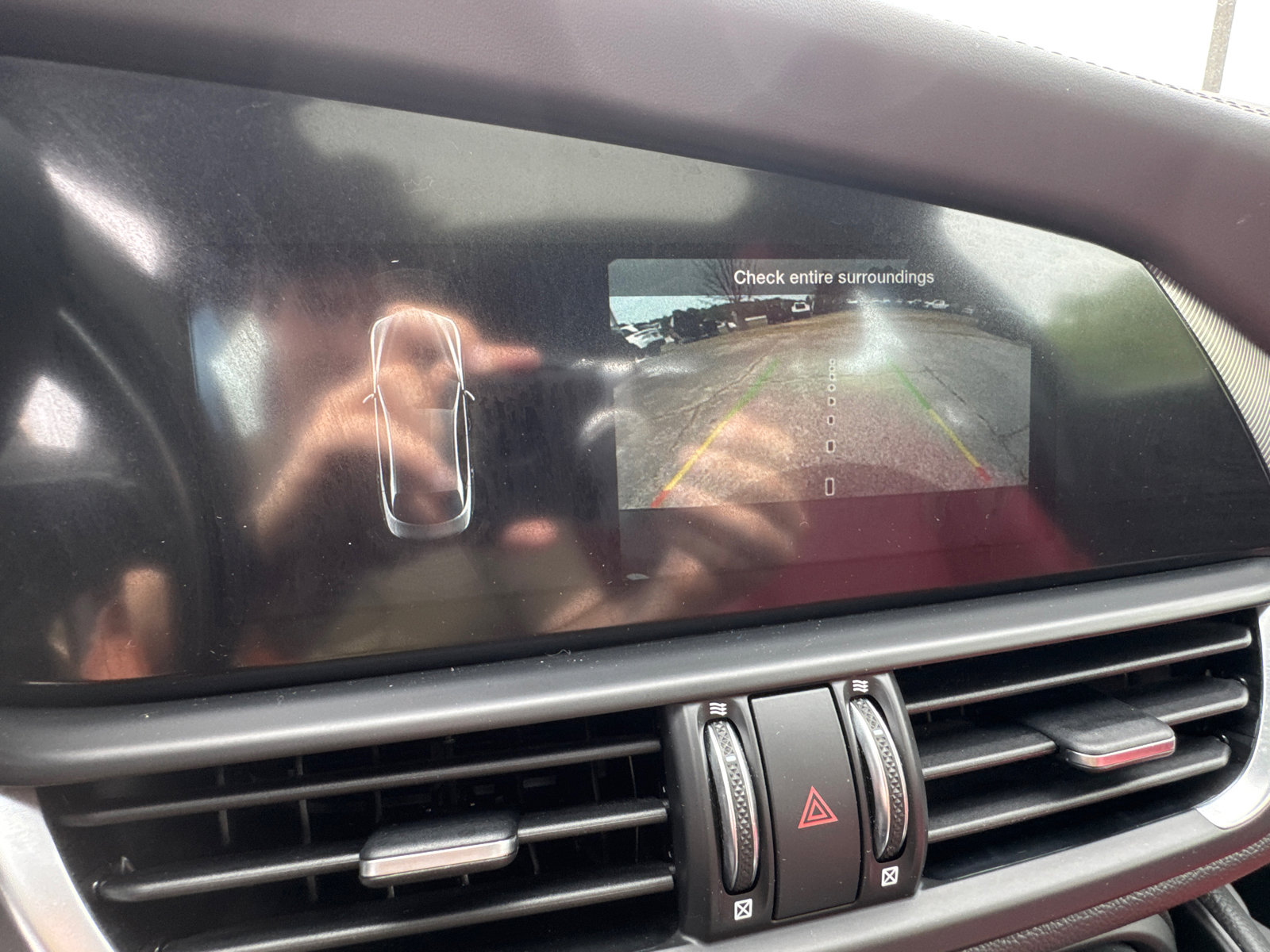 Used 2024 Alfa Romeo Giulia Veloce AWD/4WD image 31