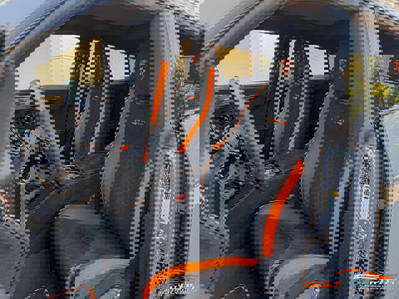 Used 2024 Lamborghini Urus Performante image 20