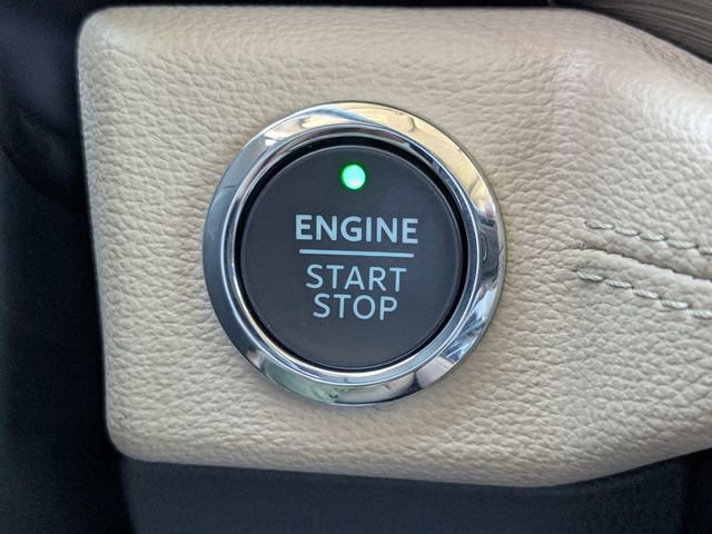 Used 2024 Ford Expedition Limited image 27