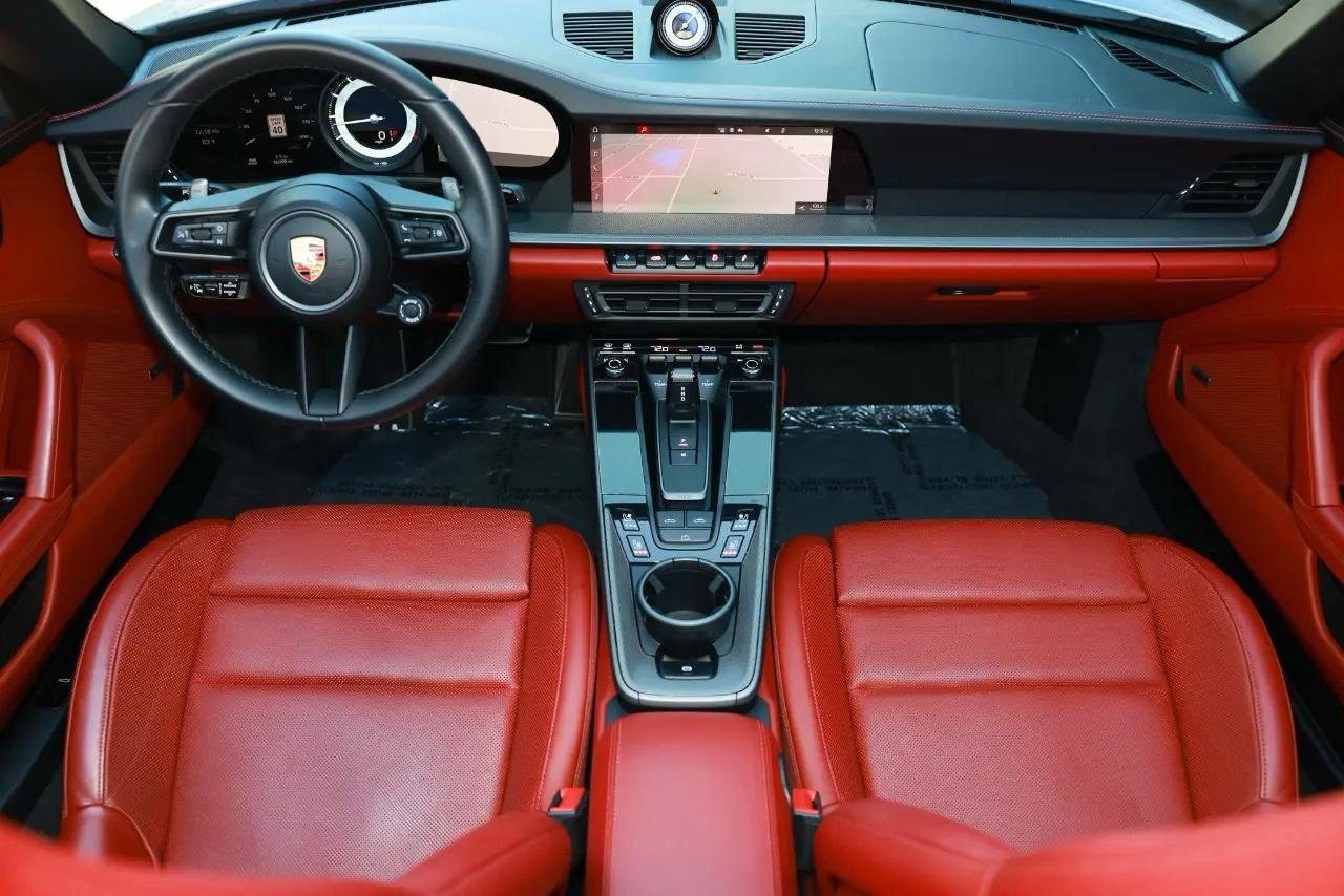 Used 2020 Porsche 911 Carrera S w/ Sport Package image 2