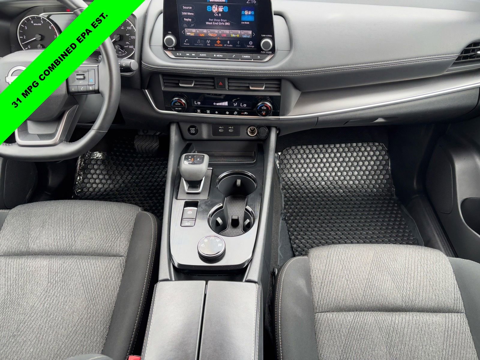 Used 2025 Nissan Rogue SV AWD/4WD image 14