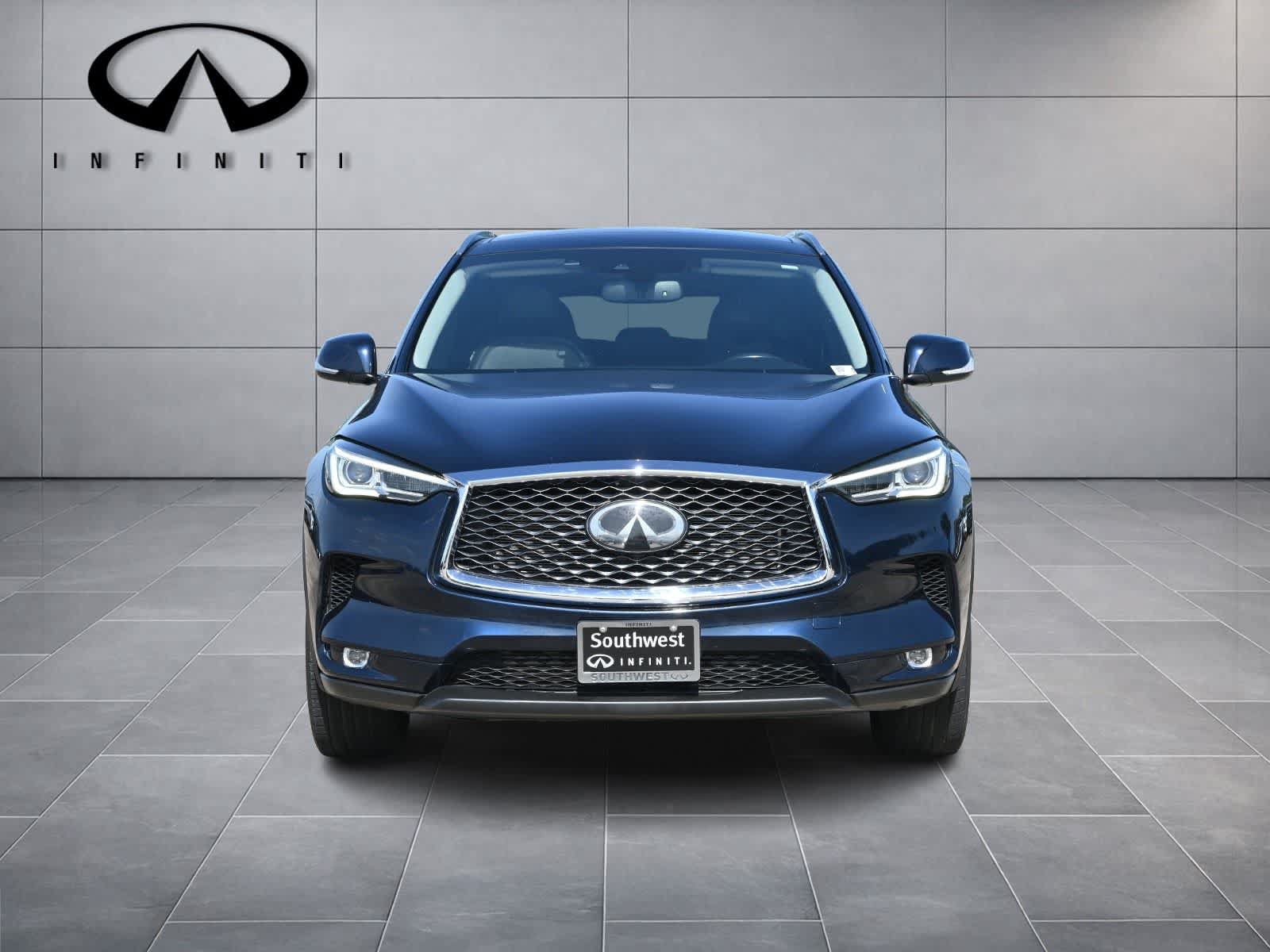 Used 2021 INFINITI QX50 Luxe AWD/4WD image 2