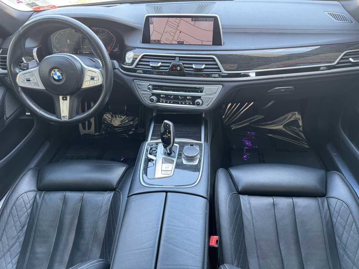 Used 2020 BMW 740i w/ M Sport Package image 21