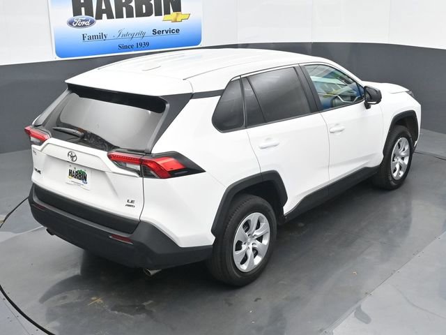 Used 2024 Toyota RAV4 LE AWD/4WD image 24