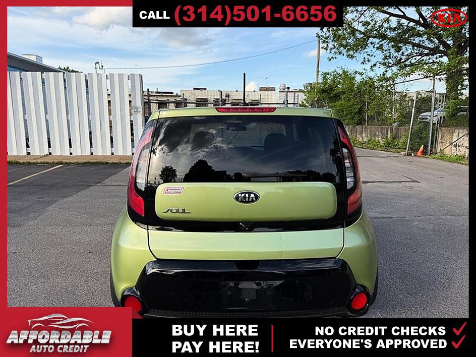 Used 2016 Kia Soul + FWD image 4