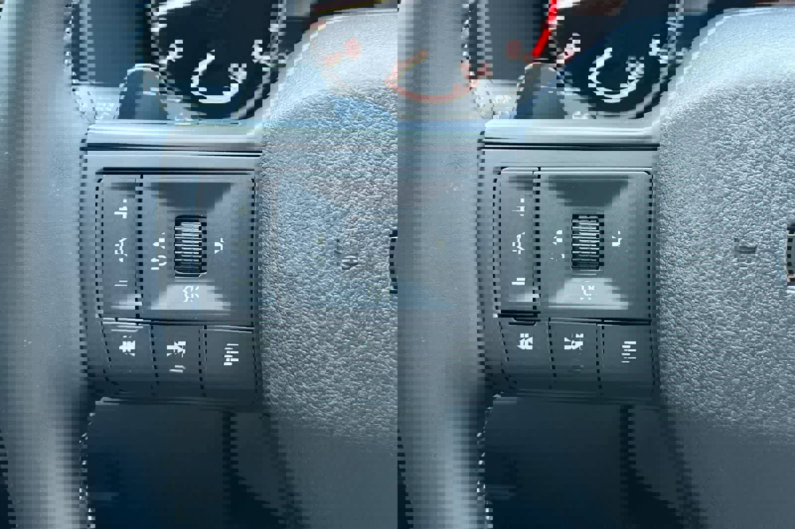 New 2026 Nissan Rogue SV image 30