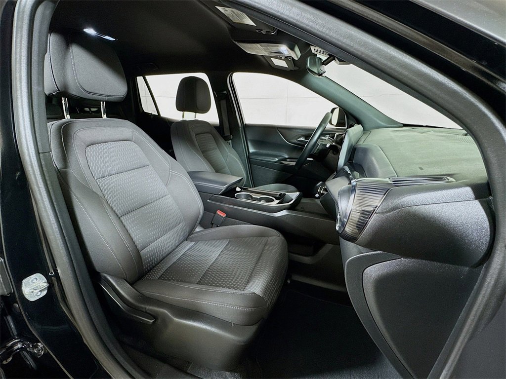 Certified 2025 Chevrolet Equinox LT image 25