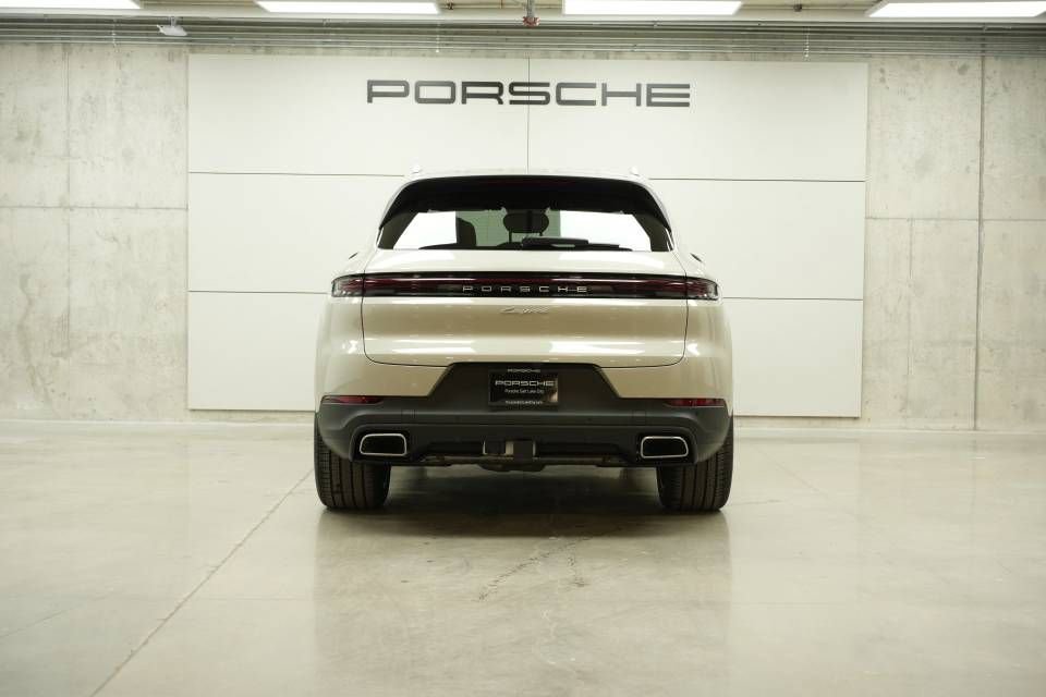 New 2026 Porsche Cayenne image 6